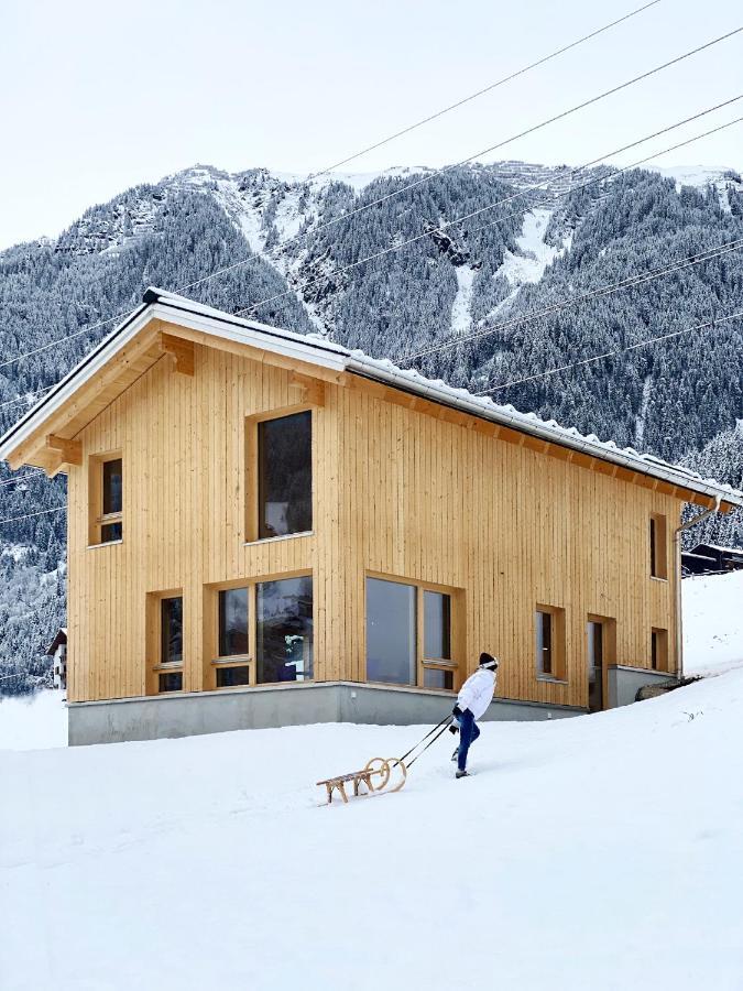 Haus Motta Villa กาชูร์น ภายนอก รูปภาพ