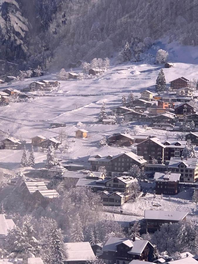Haus Motta Villa กาชูร์น ภายนอก รูปภาพ