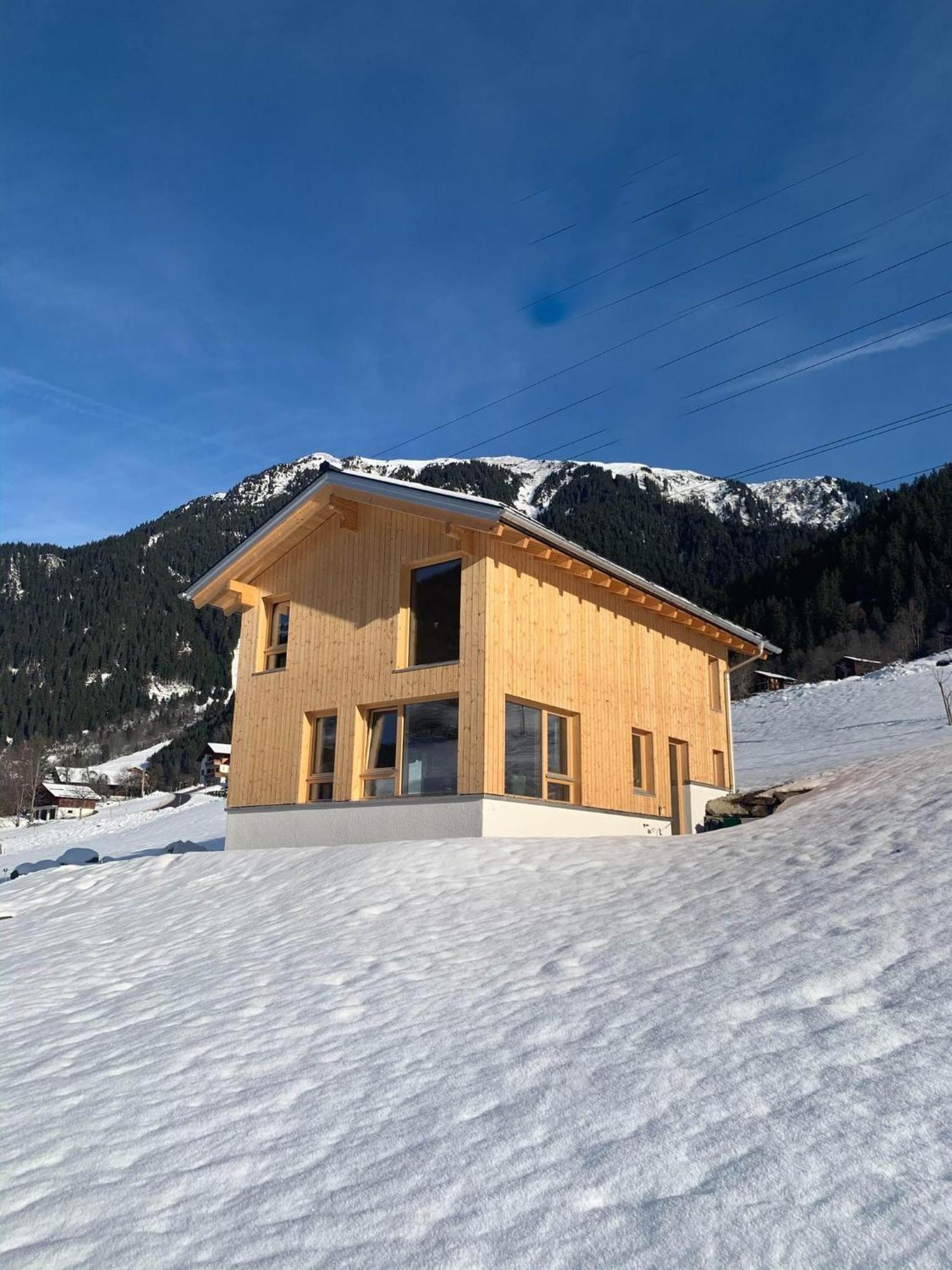 Haus Motta Villa กาชูร์น ภายนอก รูปภาพ